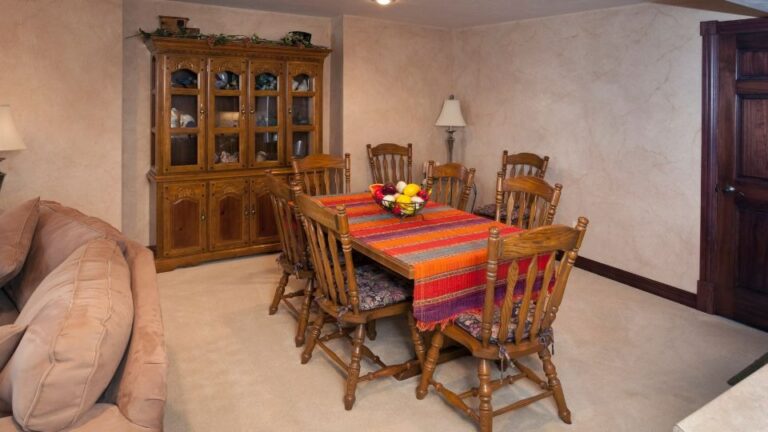 custom basement finishing 3 768x432