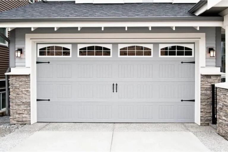New Garage Door Installation 5 1024x683 1 1 768x512